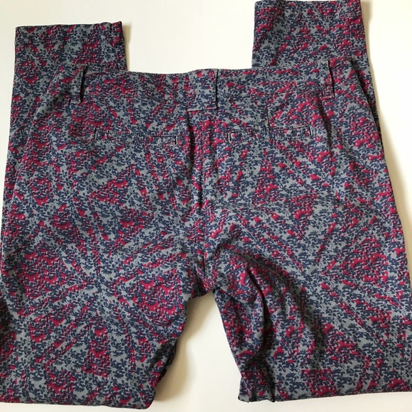 Cabi Palm Beach Print Ankle Crop Pants - Picture 6 of 7